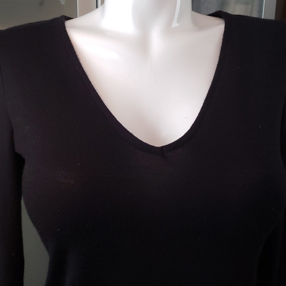 Womens top - Picture 2 of 3